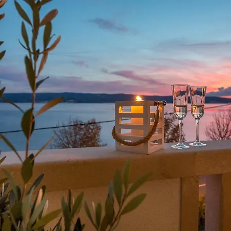 Lux Apartman *
