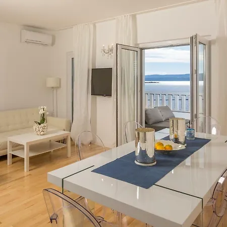 Lux Apartman *